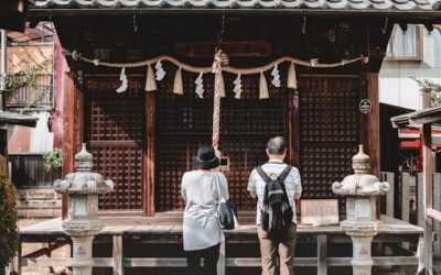 Tajemnice Świątyń Japonii: Duchowość Shinto i Buddyzm